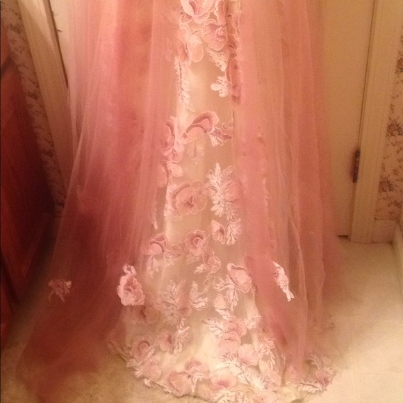Long pink prom dress - Picture 4 of 7